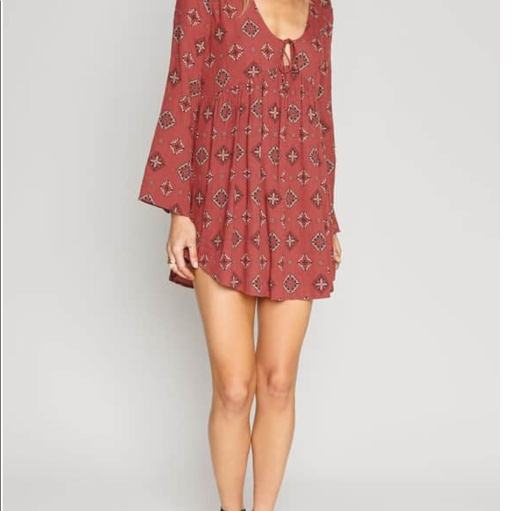 Worn once! Amuse Society Aden Swing Dress. Brick